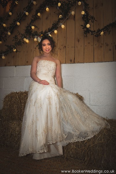Wedding Flowers Liverpool, Merseyside, Bridal Florist,  Booker Flowers and Gifts, Booker Weddings | 